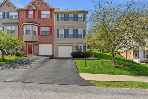 112 Hillvue Dr, Seven Fields, PA, 16046-7806 | Card Image