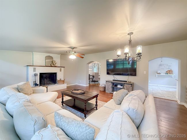 1312 Oak Ave, House other with 3 bedrooms, 2 bathrooms and null parking in Ada OK | Image 15