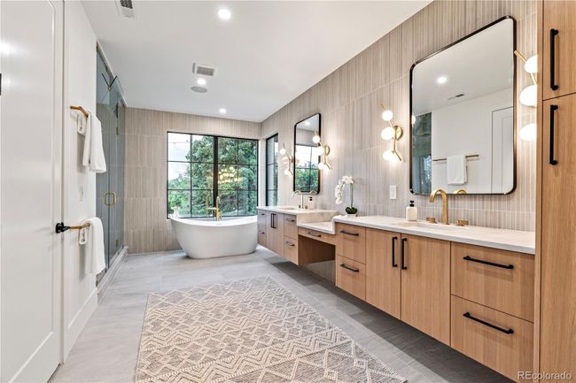 1238 S Saint Paul St, House other with 4 bedrooms, 6 bathrooms and 3 parking in Denver CO | Image 37