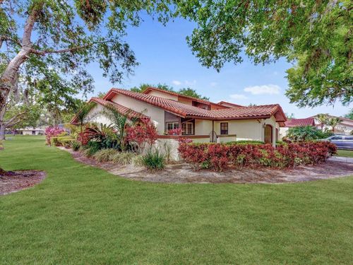 112 Coventry Ln, HAINES CITY, FL, 33844-8800 | Card Image