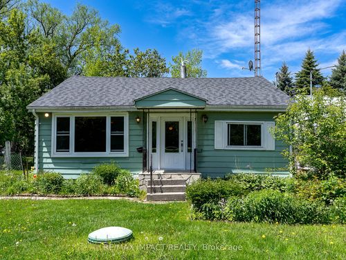 5372 Young St, Harwood, ON, K0K2H0 | Card Image