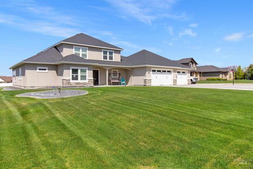2464 E 3719 N, Twin Falls, ID, 83301-5104 | Card Image