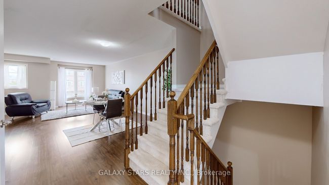36 Stonewood St, House attached with 3 bedrooms, 3 bathrooms and 1 parking in Ajax ON | Image 8