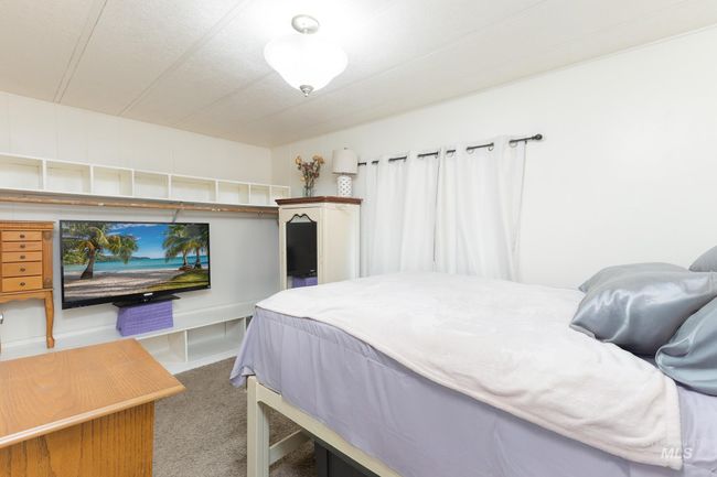 TRLR-26 - 715 Borchers Ln, Home with 3 bedrooms, 2 bathrooms and null parking in Caldwell ID | Image 8