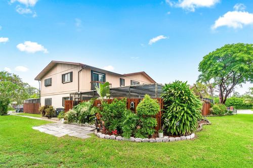 4251 S Landar Dr, Lake Worth, FL, 33463-8911 | Card Image