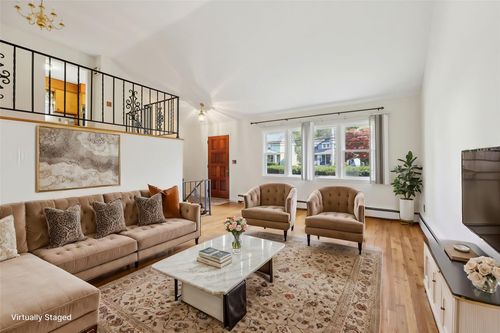 166 Washington Ave, Pleasantville, NY, 10570-2018 | Card Image