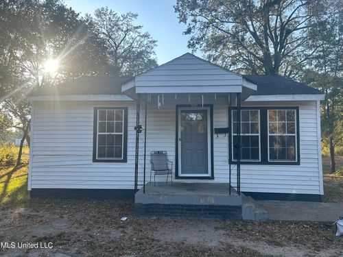 504 N 2nd Avenue, Greenwood, MS, 38930 | Card Image