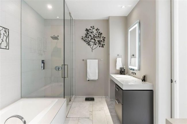 UNIT-2501 - 45 Ivan Allen Jr Blvd Nw, Condo with 2 bedrooms, 3 bathrooms and 2 parking in Atlanta GA | Image 22