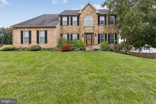 50 Miss Sams Way, Huntingtown, MD, 20639-3308 | Card Image
