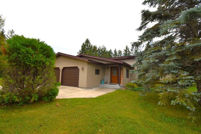 Front of Home | Image 37