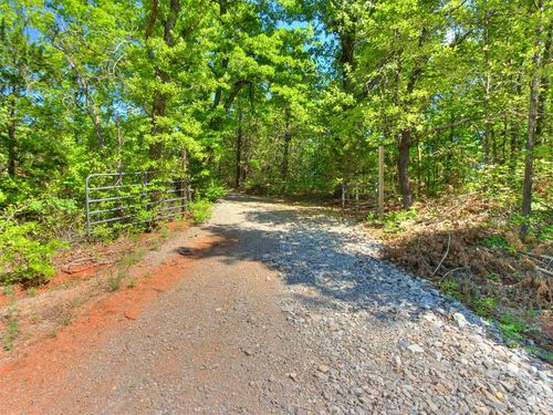 14616 Turkey Hills Rd, Newalla, OK, 74857-8696 | Card Image