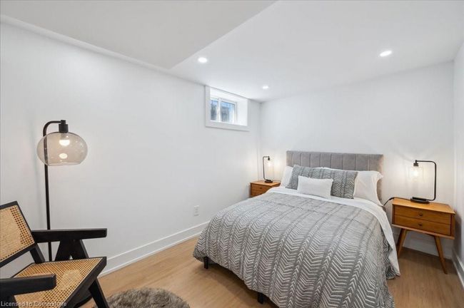 272 E 35 Th St, House other with 4 bedrooms, 2 bathrooms and 3 parking in Hamilton ON | Image 25