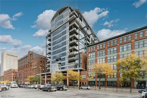 502-701 Lakeside Ave, Cleveland, OH, 44113-5516 | Card Image