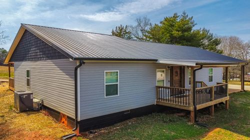 174 Poplar St, Benton, TN, 37307-3821 | Card Image