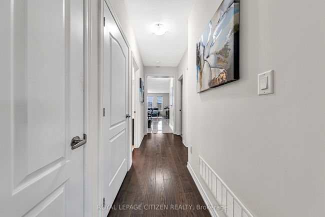 123 Luzon Ave, Home with 3 bedrooms, 3 bathrooms and 2 parking in Markham ON | Image 33