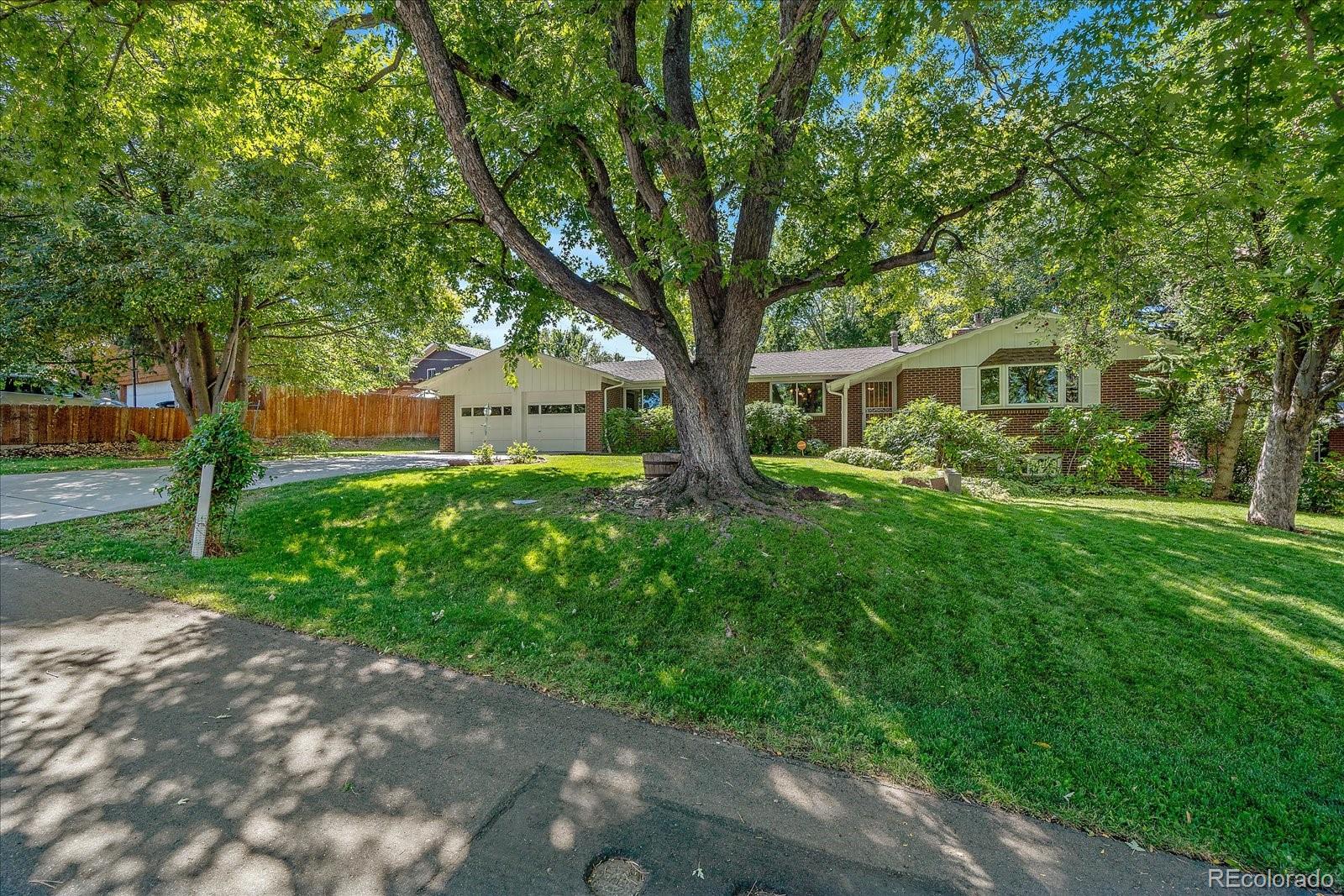 Benthaven Dr, Lakewood, CO 80215