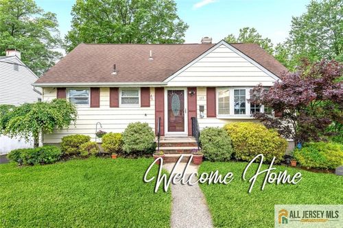 111 E 5th Ave, Port Reading, NJ, 07064-2015 | Card Image