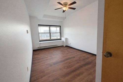1-107 W Baldwin Street, APPLE RIVER, IL, 61001 | Card Image