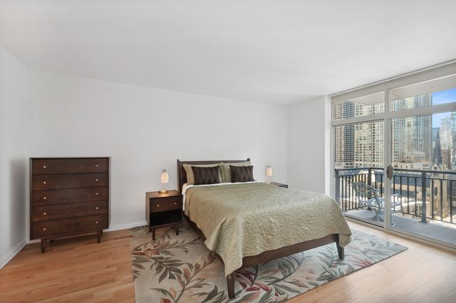 APT-1408 - 21 W Chestnut St, Home with 3 bedrooms, 2 bathrooms and null parking in CHICAGO IL | Image 7