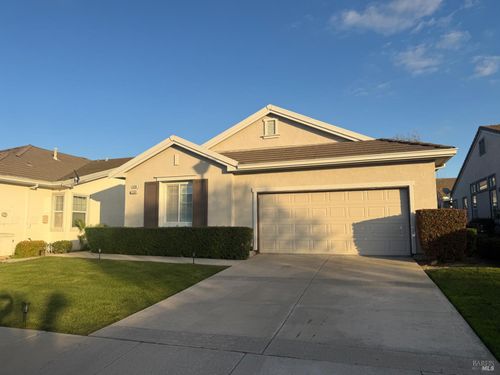 658 Prince Albert Way, Brentwood, CA, 94513 | Card Image