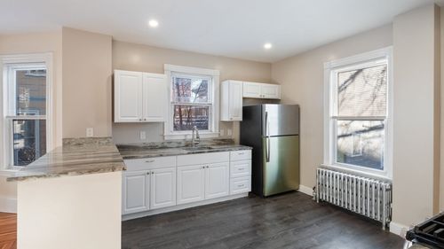 1-32 Robinson St, Boston, MA, 02122-1611 | Card Image