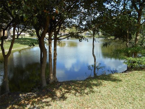 3980 Nw 114th Ave, Coral Springs, FL, 33065-7256 | Card Image