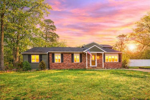 15 White Oak Dr, Ocean View, NJ, 08230-1423 | Card Image