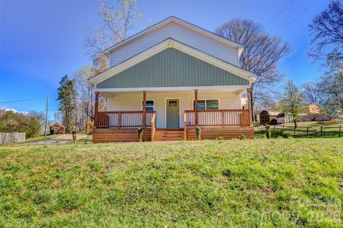 902 N Mountain St, Cherryville, NC, 28021-2015 | Card Image
