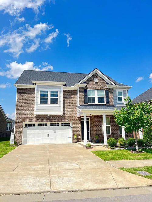 5028 Sunflower Ln, Hermitage, TN, 37076-1639 | Card Image