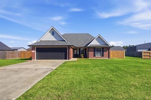 5610 Kade Daniel Ln, Iowa, LA, 70647-5147 | Card Image