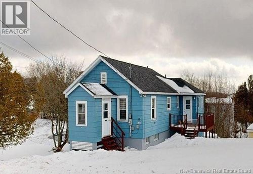 160 Park Ave, Saint John, NB, E2J1S1 | Card Image