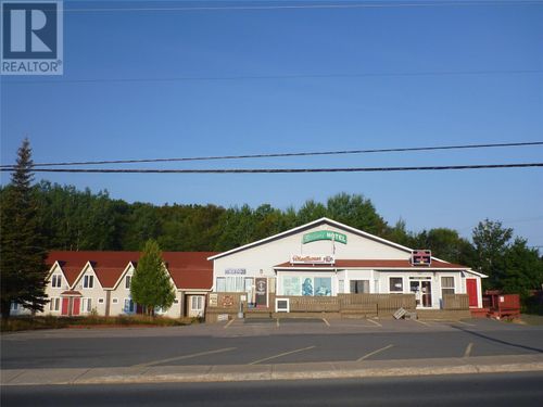 262 Memorial Dr, Clarenville, NL, A5A1N9 | Card Image