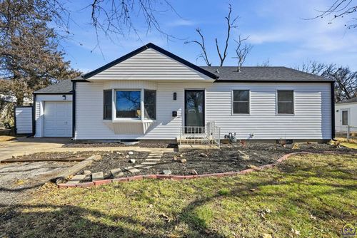 1306 Sw Glendale Dr, Topeka, KS, 66604-2219 | Card Image