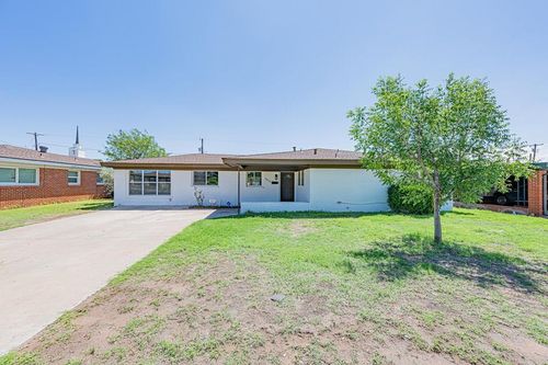 2400 Nabors Ln, Odessa, TX, 79761-1557 | Card Image