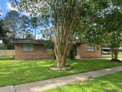 8082 Sholar Dr, Baton Rouge, LA, 70809-2120 | Card Image