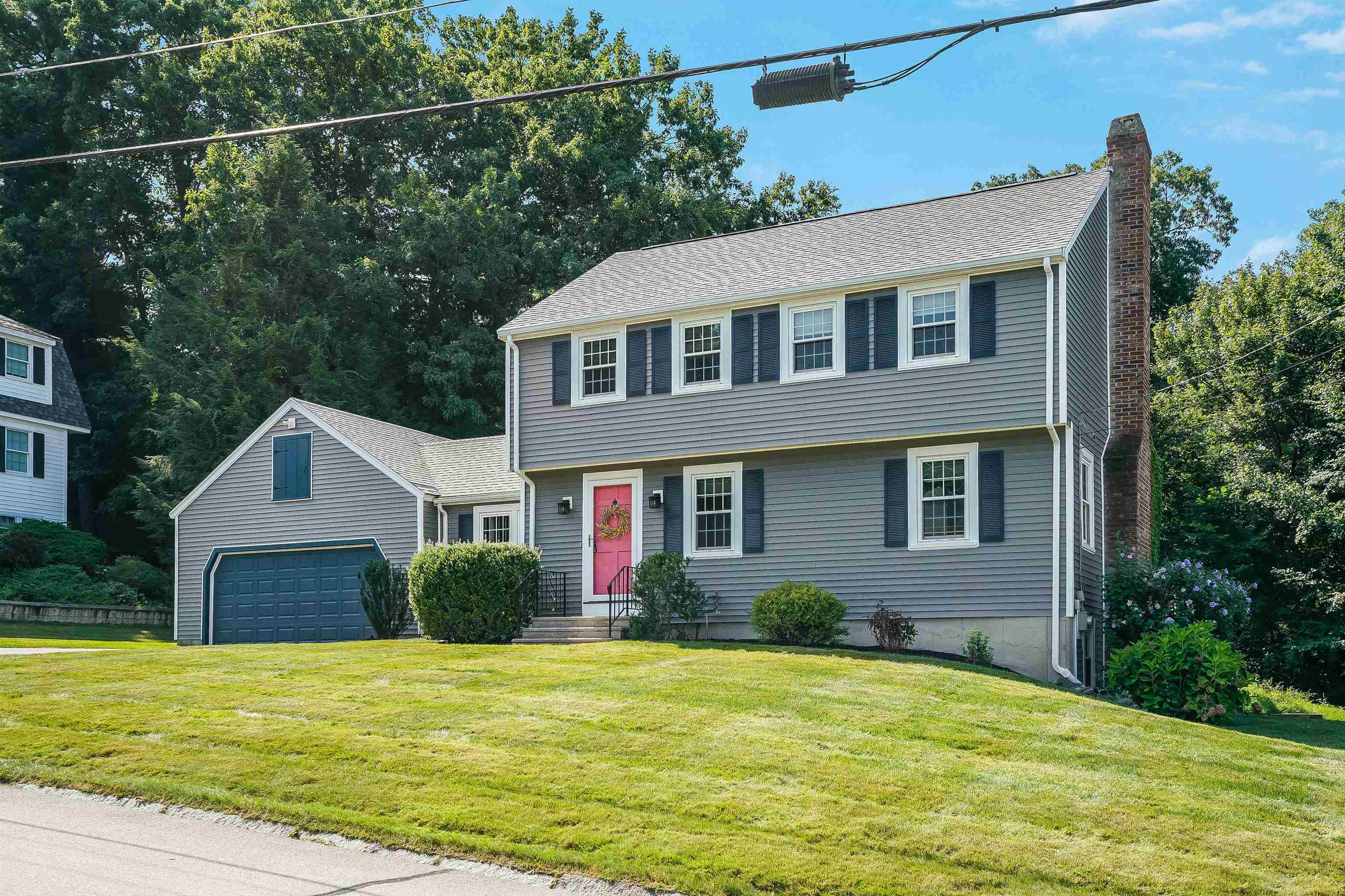 Shadwell Rd, Nashua, NH 03062