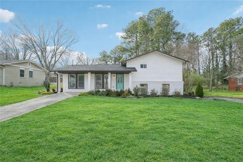 732 Earl St Se, Marietta, GA, 30067-7118 | Card Image