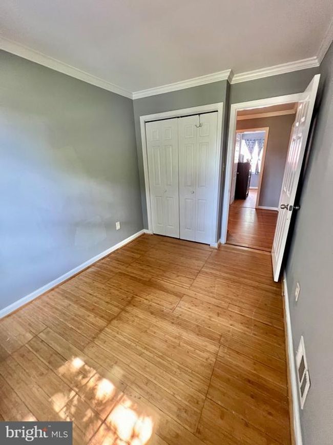 9837 Buckner Rd, Townhouse with 3 bedrooms, 2 bathrooms and null parking in MANASSAS VA | Image 10