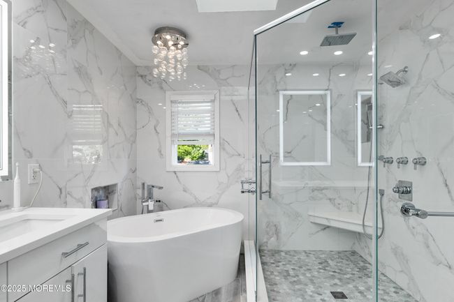 21 Homestead Cir, House other with 5 bedrooms, 4 bathrooms and null parking in Marlboro NJ | Image 51