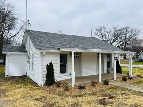 319 Greenwood St, Lewisburg, TN, 37091-2318 | Card Image