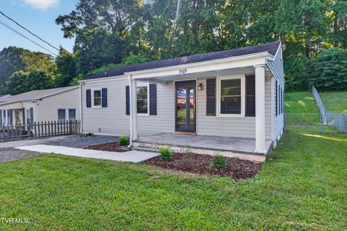 1569 Valley Dr, Bristol, TN, 37620-5154 | Card Image