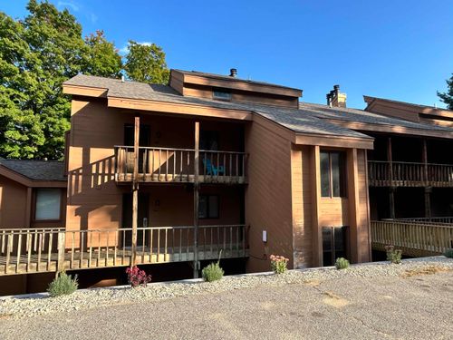 5830 Shanty Creek Rd, Bellaire, MI, 49615-9386 | Card Image