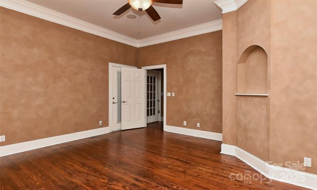 Primary Bedroom | Image 30
