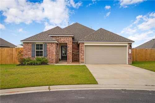 9193 Worthington Court, Alexandria, LA, 71303 | Card Image