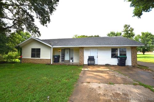 403 Kim St, Tahlequah, OK, 74464-6313 | Card Image