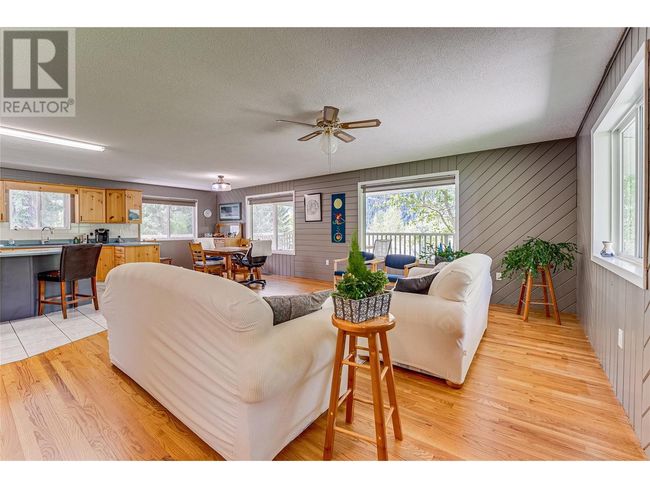 3315 Fiva Creek Rd S, House other with 2 bedrooms, 2 bathrooms and null parking in Westbridge BC | Image 43