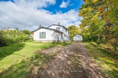 32552 Highway 17, Deep River, ON, K0J1P0 | Card Image