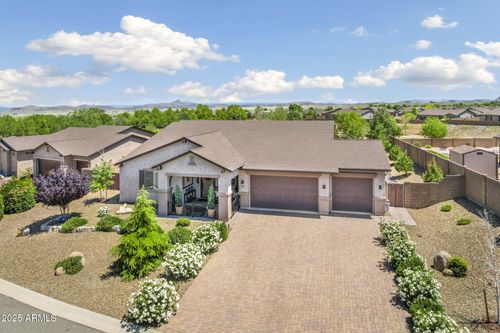 707 Lunar View Way, Chino Valley, AZ, 86323-1180 | Card Image