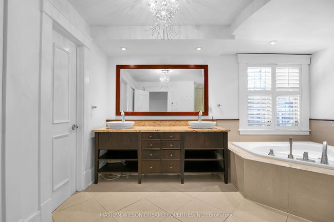 29 Mackinnon Rd, House other with 5 bedrooms, 5 bathrooms and 7 parking in Rockcliffe ON | Image 25