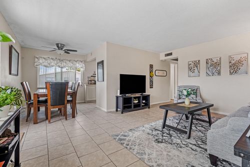 167 Cambridge G, West Palm Beach, FL, 33417-1328 | Card Image